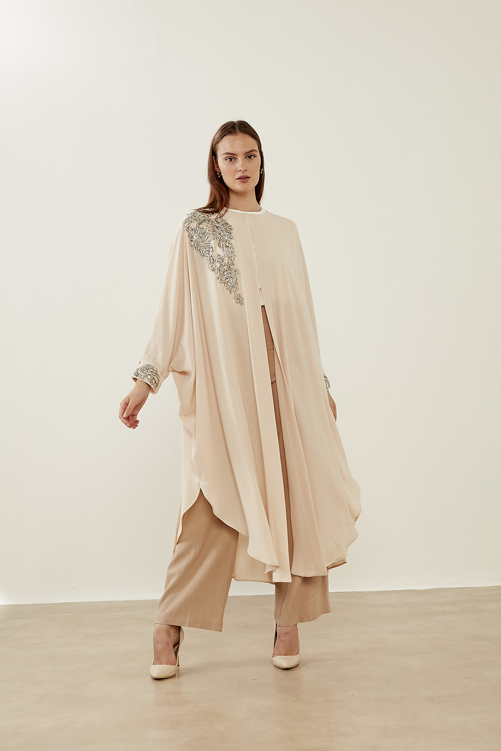 Mizalle Lame Boncuk İşli Pudra Epebe Şifon Abaya
