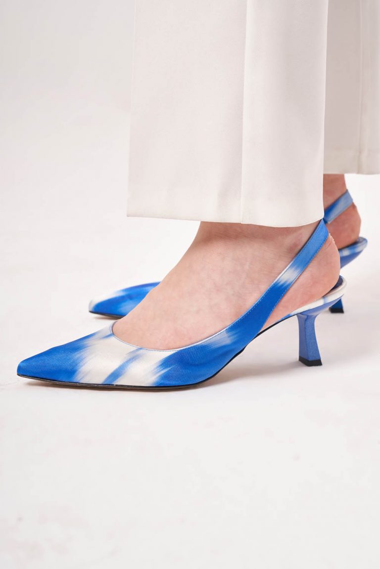 Mizalle Arkası Mavi Beyaz Mix Saten Stiletto - Mizalle
