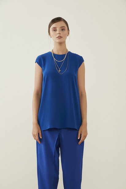 Mizalle Ay Kollu İnce Krep Saks Mavisi Yuvarlak Yaka Bluz - Mizalle