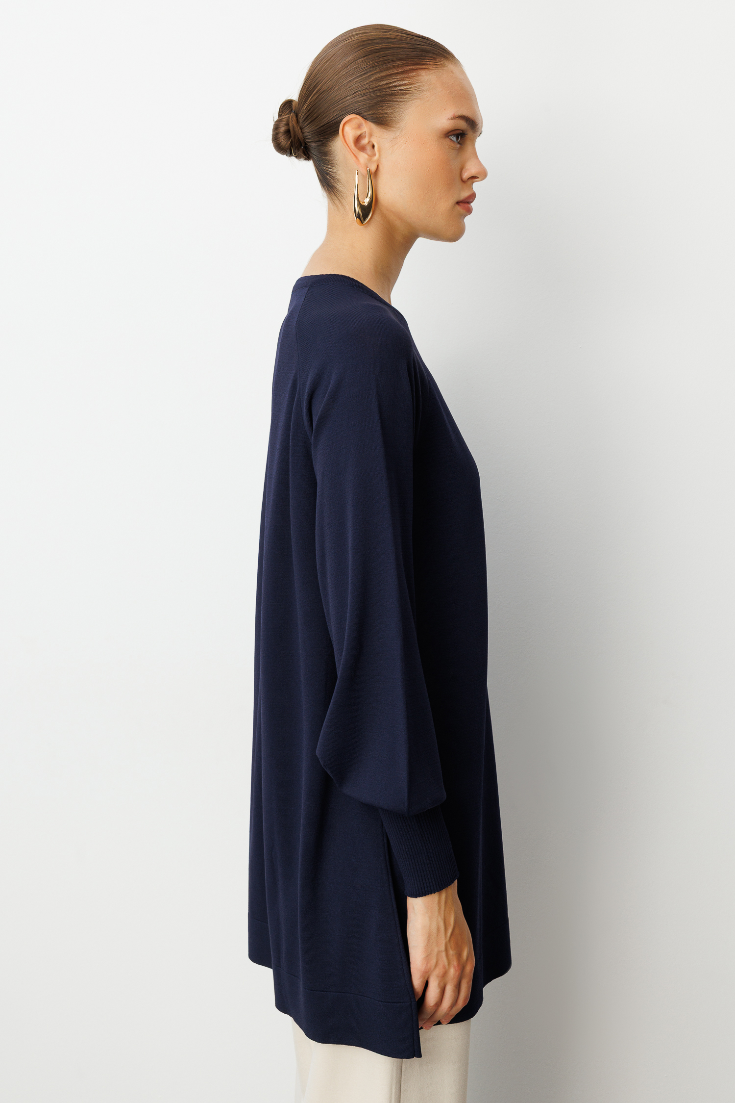 Mizalle Yuvarlak Yaka Balon Kollu Lacivert Rayon Tunik