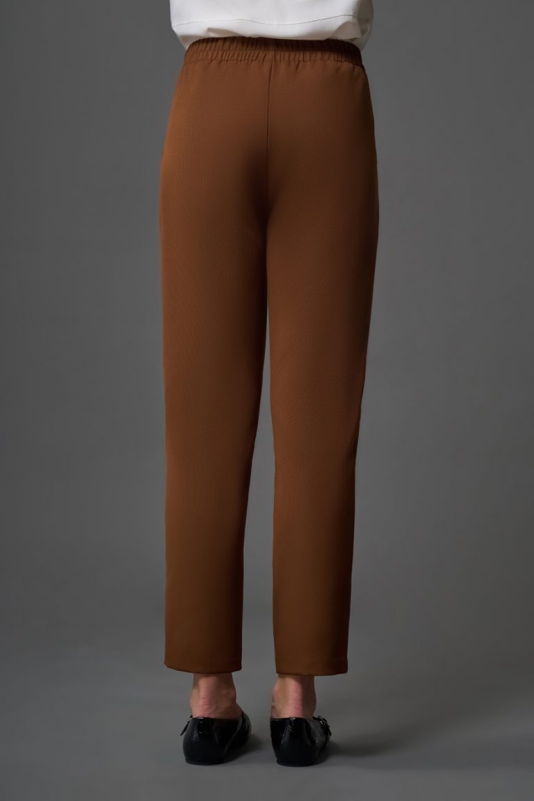 Mizalle Tek Pile Basic Beli Lastikli Günlük Kahverengi Kumaş Pantolon - Mizalle