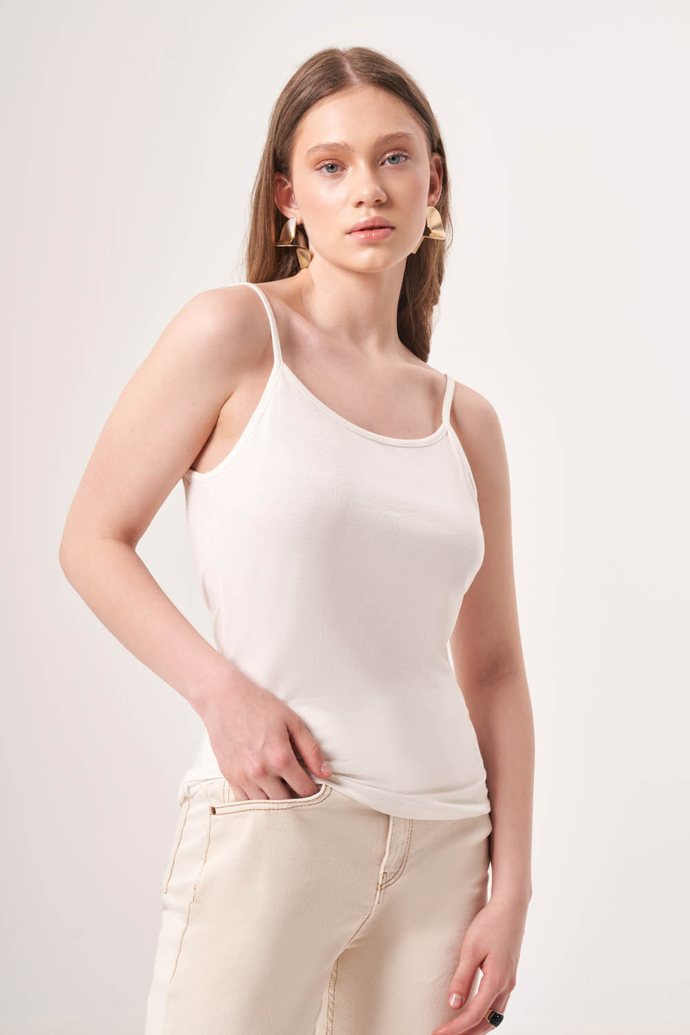 Mizalle İp Askılı Ekru Polyamid Atlet