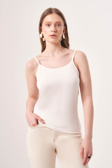 Mizalle İp Askılı Ekru Polyamid Atlet