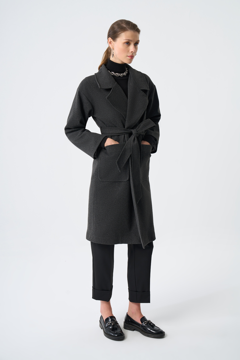 Mizalle Torba Cepli Basıc Kaşe Dokulu Antrasit Kaban Mizalle Torba Cepli Basıc Kaşe Dokulu Antrasit Kaban