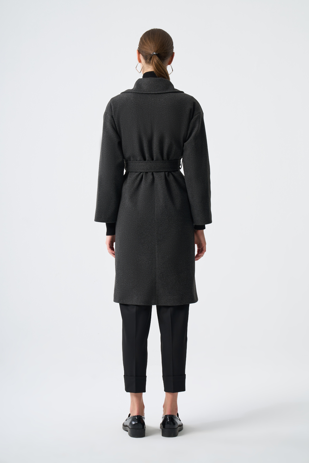 Mizalle Torba Cepli Basıc Kaşe Dokulu Antrasit Kaban Mizalle Torba Cepli Basıc Kaşe Dokulu Antrasit Kaban