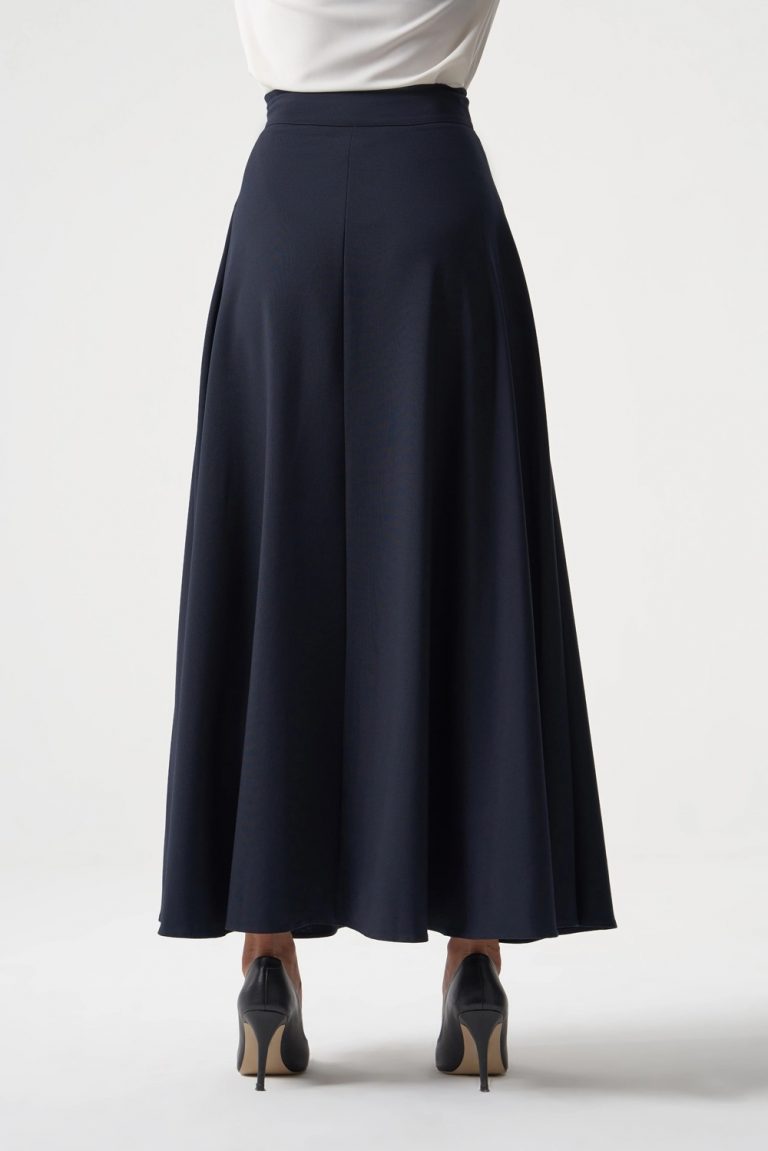 Mizalle Basic Uzun Kloş Lacivert Etek - Mizalle