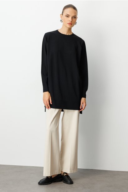 Mizalle Yuvarlak Yaka Siyah Uzun Triko Tunik - Mizalle