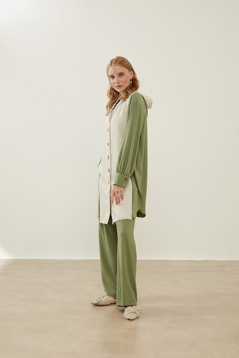 Mizalle Geniş Paça Rahat Kesim Yeşil Pantolon - Mizalle