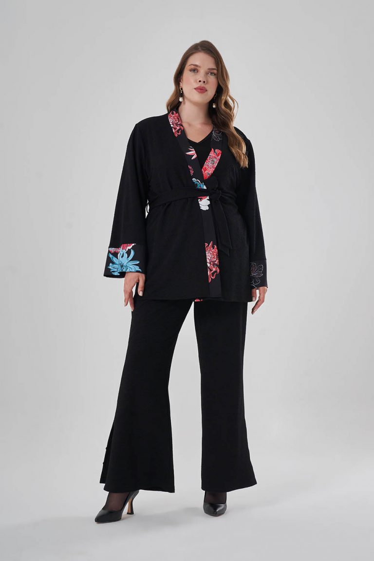 Mizalle İp Bağcıklı Rahat Kesimli Siyah Büyük Beden Pantolon - Mizalle