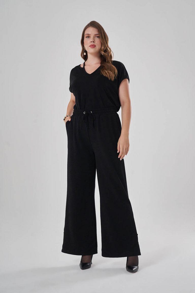 Mizalle İp Bağcıklı Rahat Kesimli Siyah Büyük Beden Pantolon - Mizalle