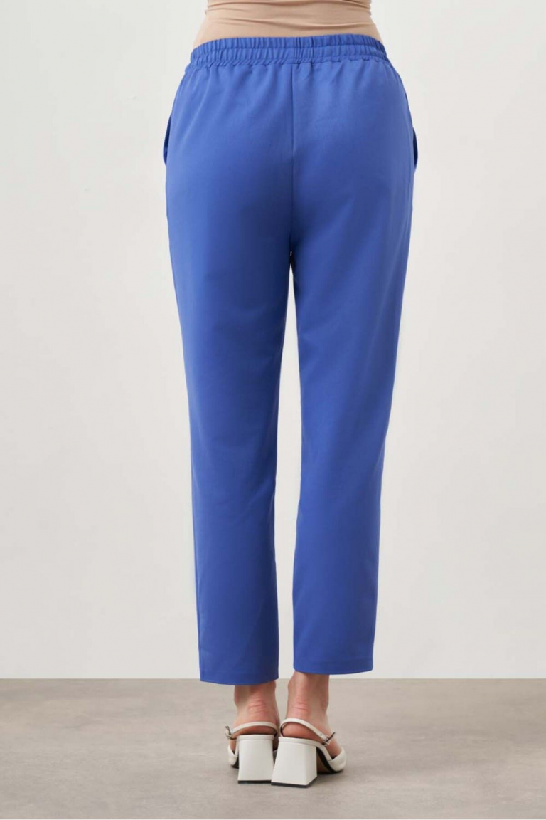 Mizalle Beli Bağcıklı Klasik Mavi Pantolon - Mizalle