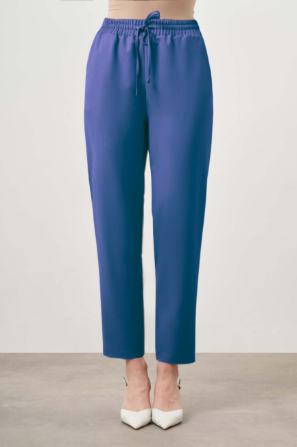 Mizalle - Mizalle Beli Bağcıklı Klasik Mavi Pantolon Mizalle - Mizalle Beli Bağcıklı Klasik Mavi Pantolon