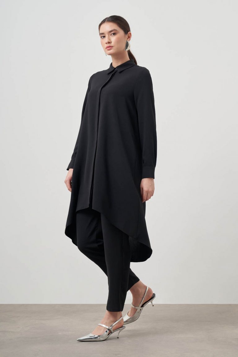 Mizalle Beli Lastikli Kısa Paça Siyah Pantolon - Mizalle