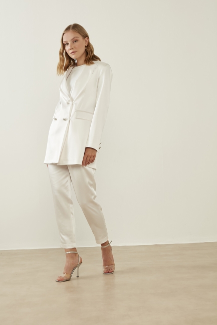 Mizalle - Mizalle Kısa Paça Beli Lastikli Ekru Şık Saten Pantolon