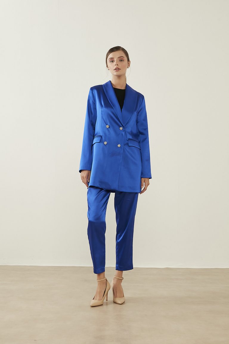 Mizalle Kısa Paça Beli Lastikli Saks Mavisi Şık Saten Pantolon - Mizalle