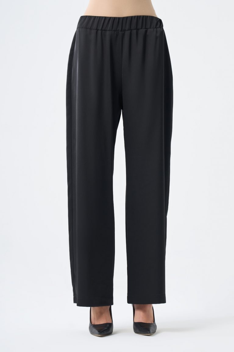 Mizalle Beli Lastikli Geniş Kesimli Siyah Saten Pantolon - Mizalle