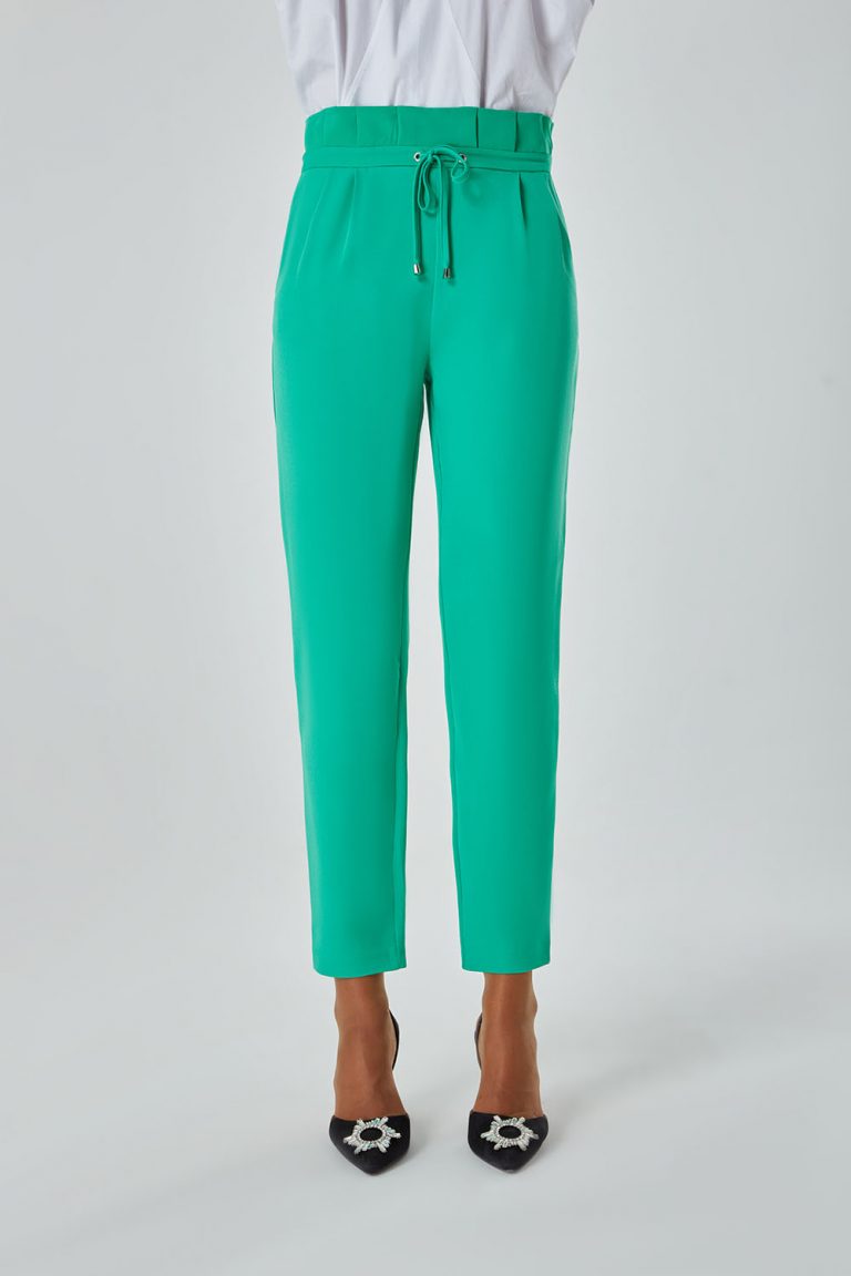 Mizalle Beli Pileli İpli Yeşil Havuç Pantolon - Mizalle