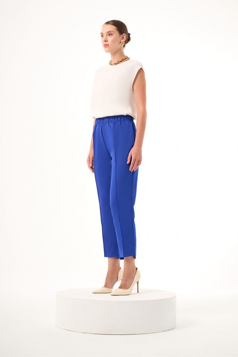 Mizalle Beli Lastikli Rahat Kalıp Saks Mavisi Kumaş Pantolon - Mizalle