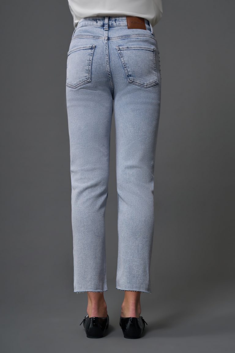 Mizalle Taş Detaylı Açık Mavi Denim Pantolon - Mizalle