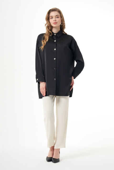 Mizalle - Mizalle Metal Düğmeli Oversize Siyah Saten Gömlek
