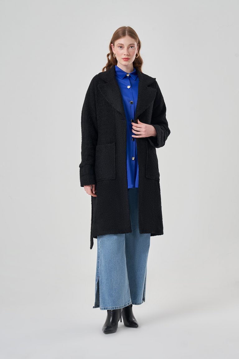 Mizalle Siyah Büyük cepli Buklet Kaban - Mizalle