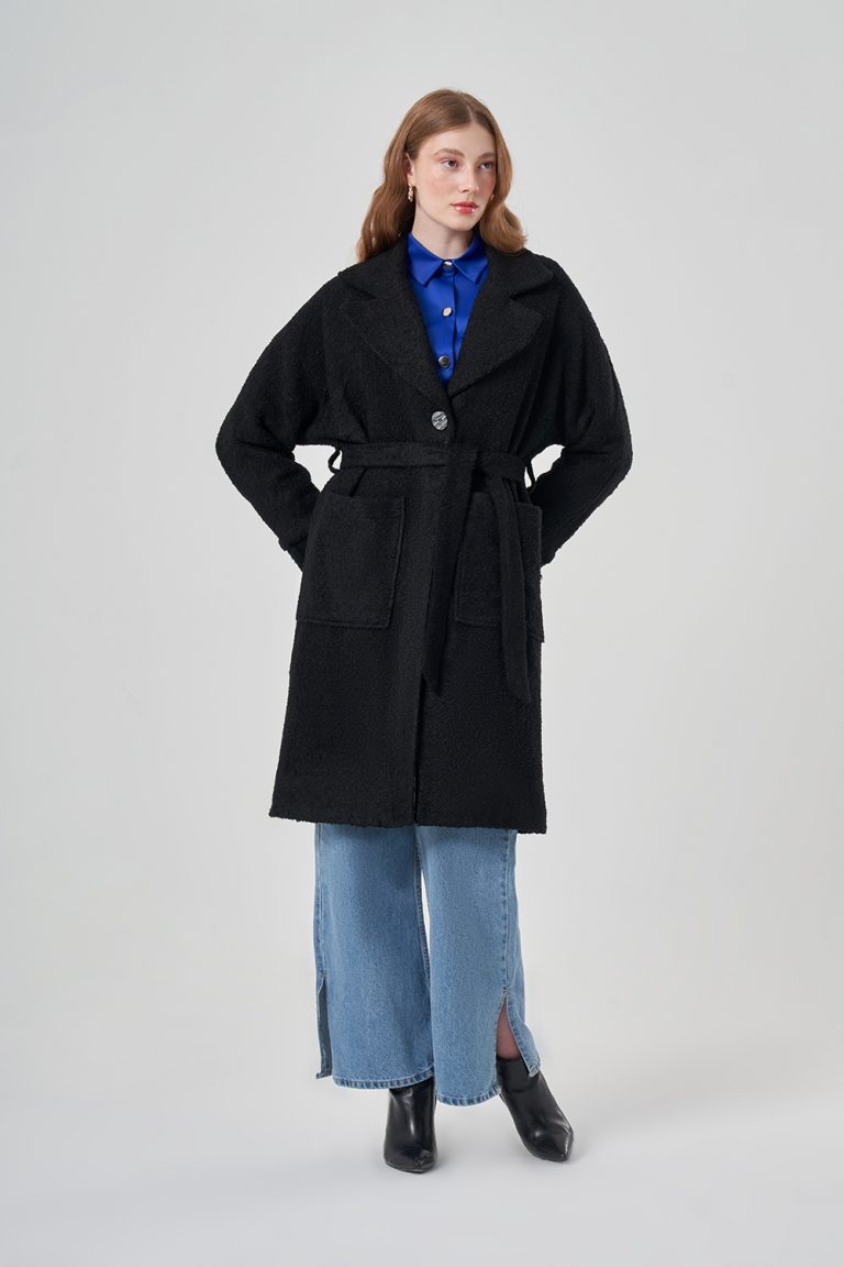 Mizalle Siyah Büyük cepli Buklet Kaban - Mizalle