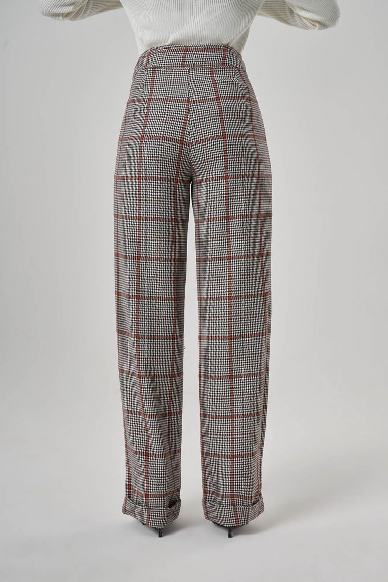 Mizalle Tek Pileli Geniş Ekoseli Bol Kesim Pantolon - Mizalle