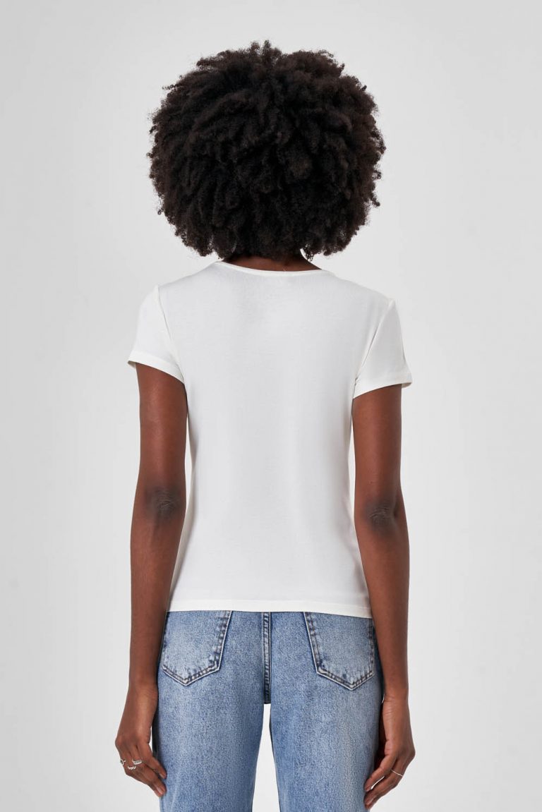 Büzgülü V Yaka Ekru Tshırt - Mizalle