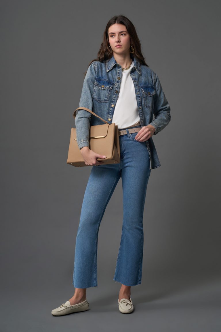 Mizalle Çift Cepli Klasik Koyu Mavi Denim Gömlek - Mizalle