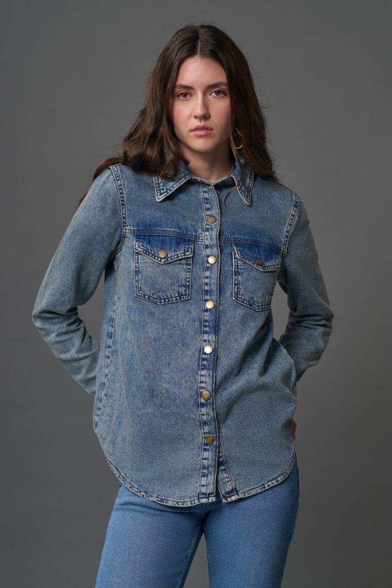 Mizalle Çift Cepli Klasik Koyu Mavi Denim Gömlek - Mizalle