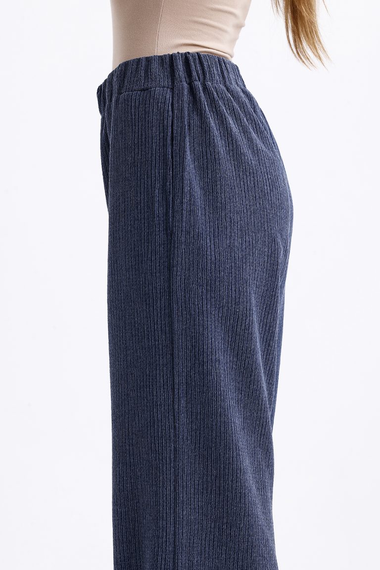 Mizalle İndigo Mavi Rahat Kesim Pamuklu Beli Lastikli Pantolon - Mizalle