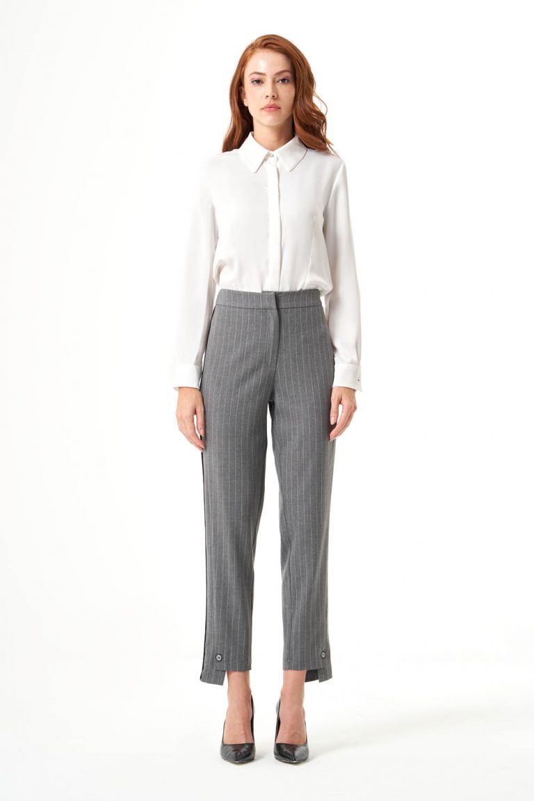 Mizalle Paça Detaylı Gri Çizgili Kumaş Pantolon - Mizalle