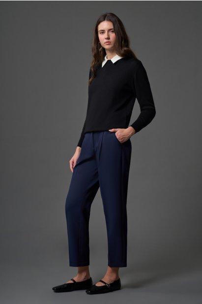 Mizalle Dar Paça Klasik Lacivert Kumaş Pantolon - Mizalle