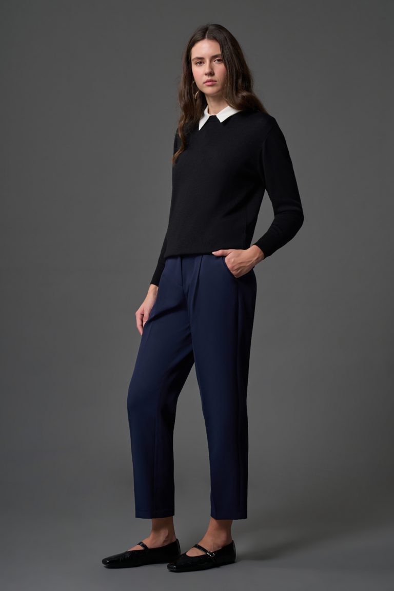 Mizalle Dar Paça Klasik Lacivert Kumaş Pantolon - Mizalle