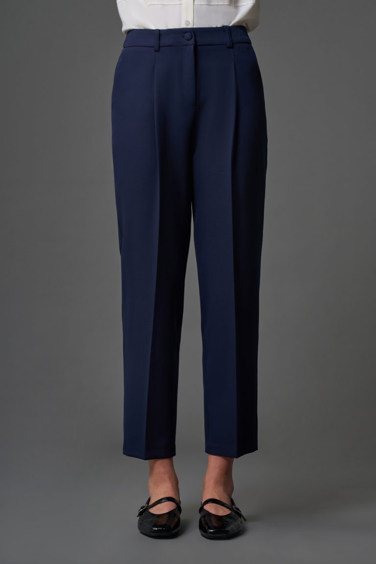 Mizalle Dar Paça Klasik Lacivert Kumaş Pantolon - Mizalle