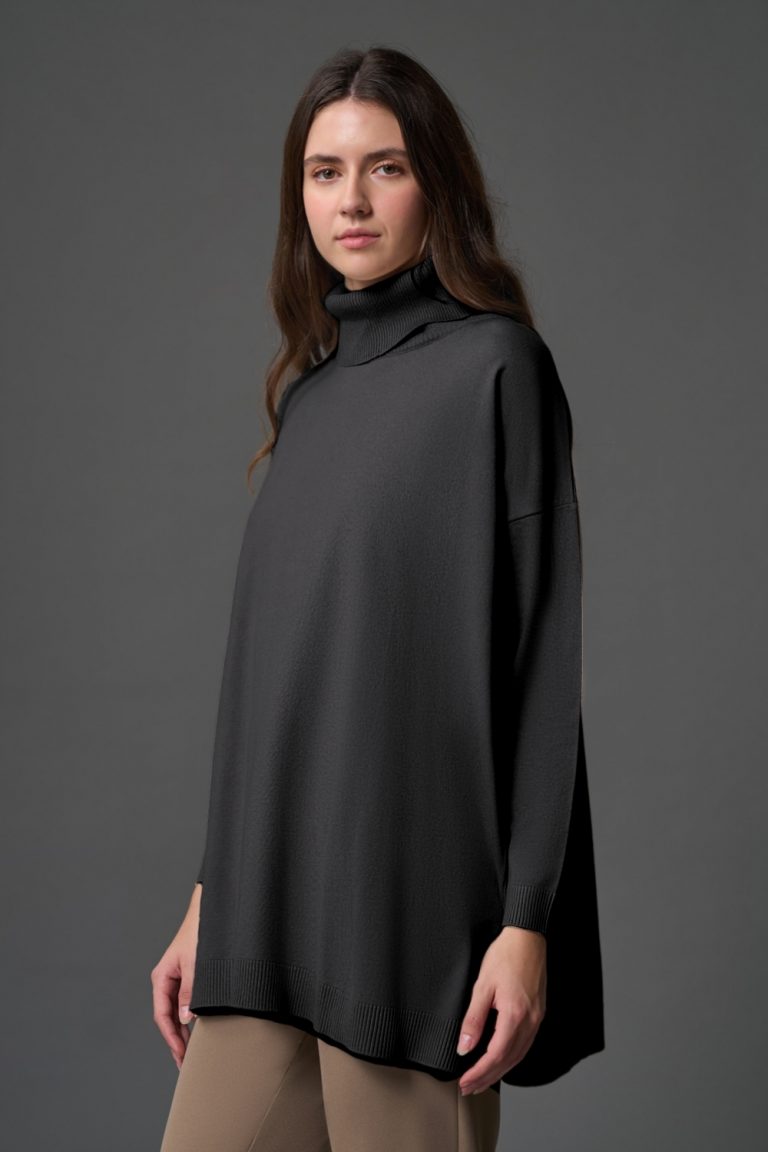 Mizalle Balıkçı Yaka Uzun Oversize Siyah Triko Kazak - Mizalle