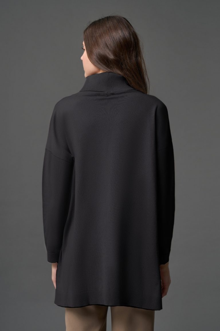 Mizalle Balıkçı Yaka Uzun Oversize Siyah Triko Kazak - Mizalle