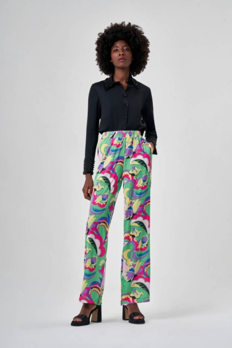 Mizalle Yeşil Desenli Rahat Kesim Bol Paça Pantolon - Mizalle