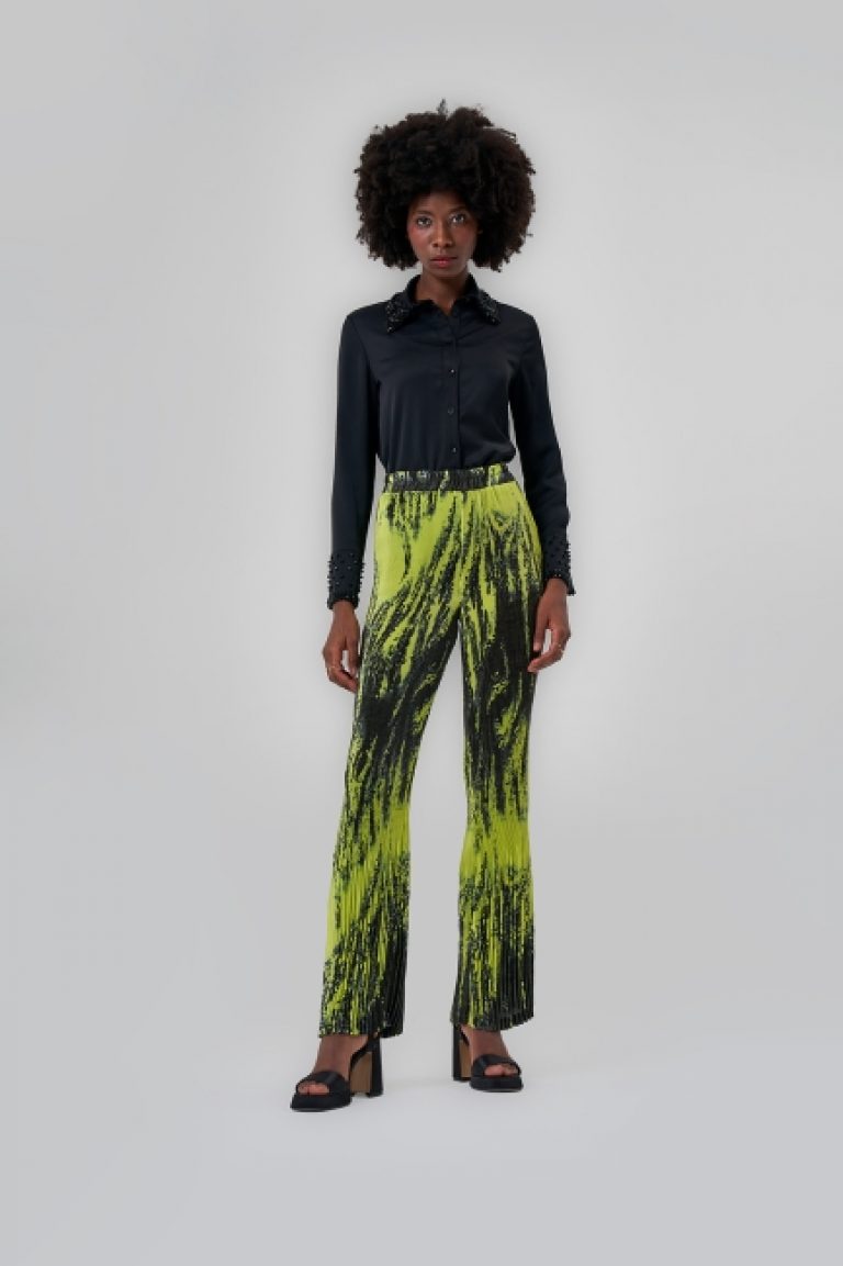 Mizalle Yeşil Siyah Desenli İnce Pliseli Pantolon - Mizalle