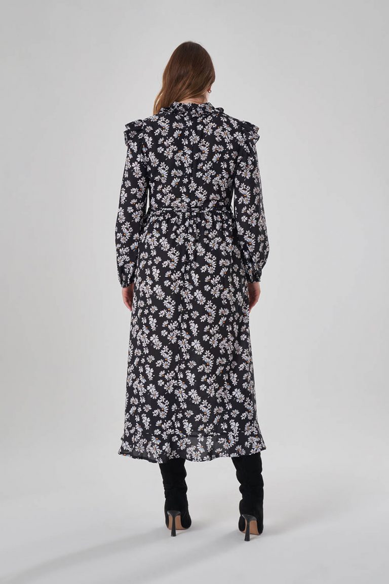 Mizalle Siyah Çiçek Desenli Uzun Büyük Beden Elbise - Mizalle