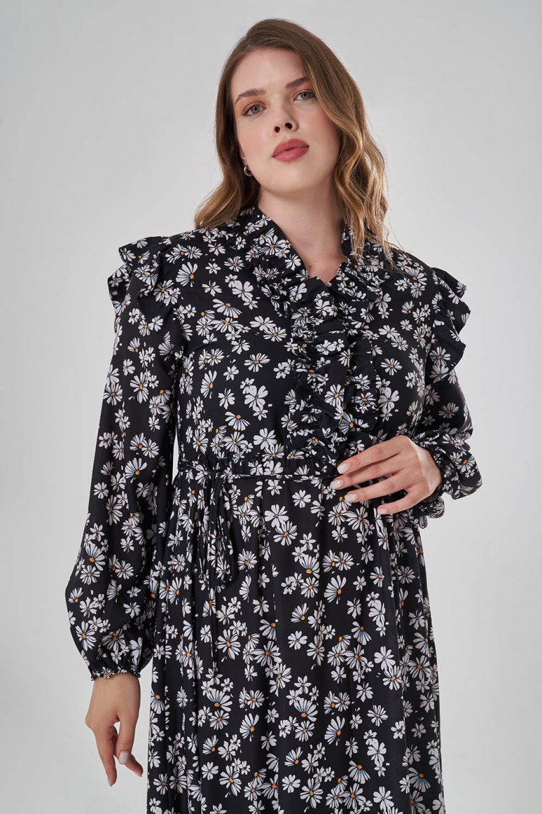 Mizalle Siyah Çiçek Desenli Uzun Büyük Beden Elbise - Mizalle