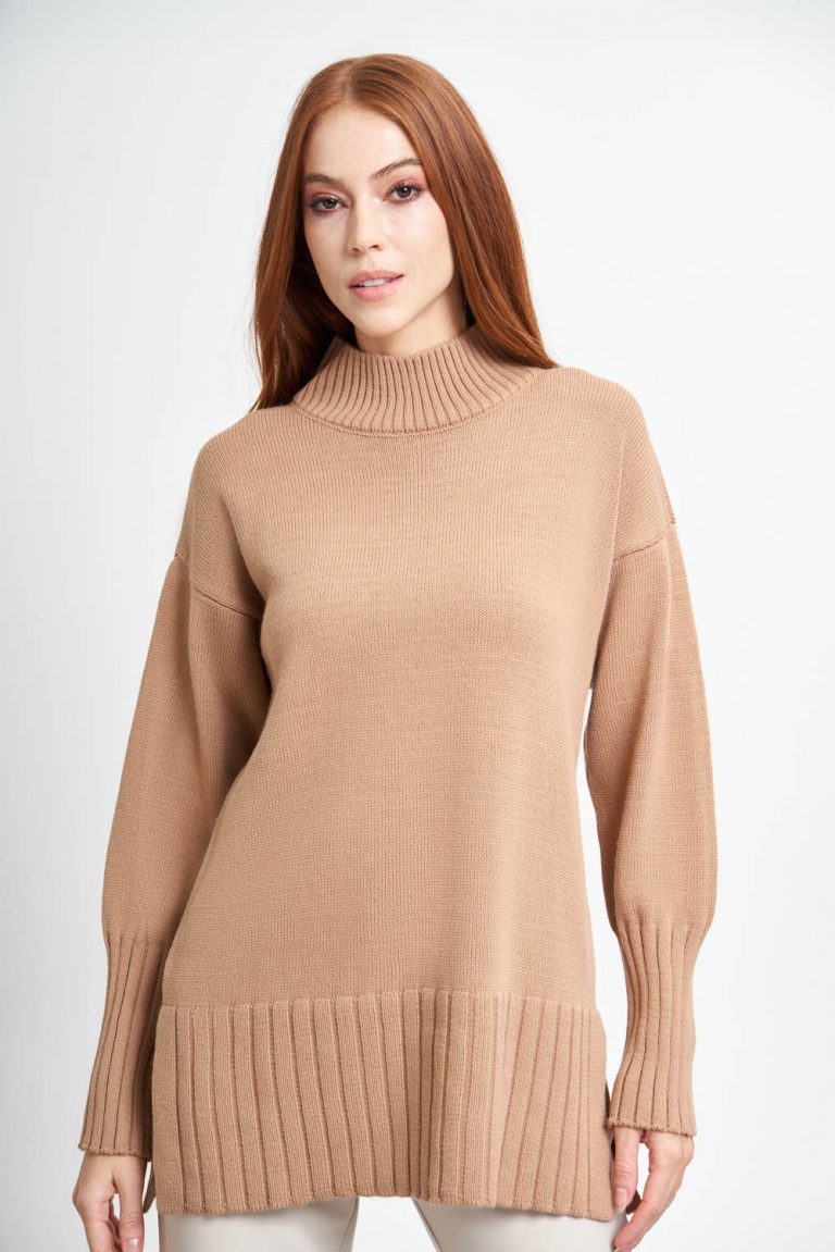 Mizalle Dik Yaka Oversize Camel Uzun Triko Kazak - Mizalle