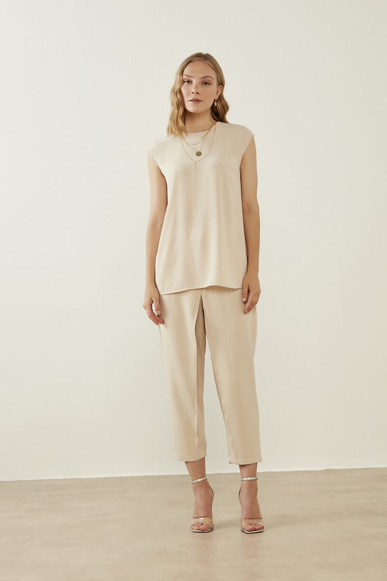Mizalle Klasik Double Kısa Paça İnce Bej Rengi Pantolon - Mizalle