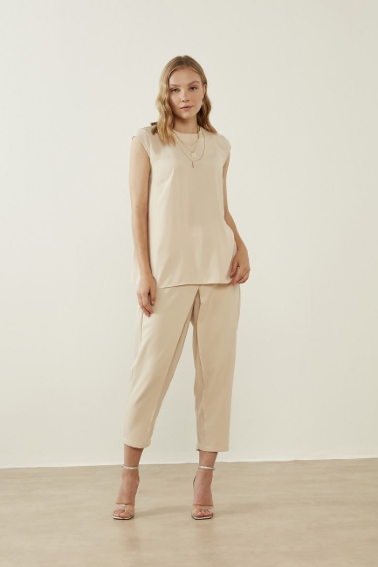 Mizalle Klasik Double Kısa Paça İnce Bej Rengi Pantolon - Mizalle