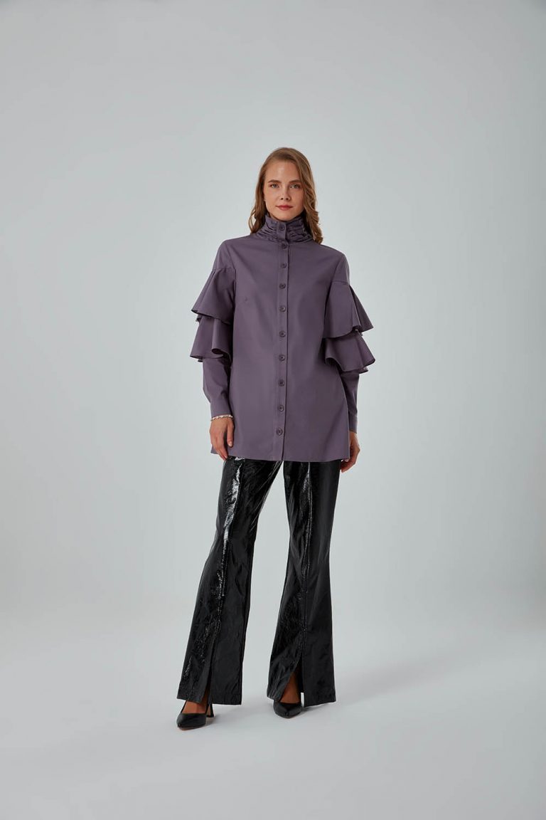 Mizalle Dik Yaka Çift Volanlı Kol Detaylı Gri Rahat Kesim Gömlek - Mizalle