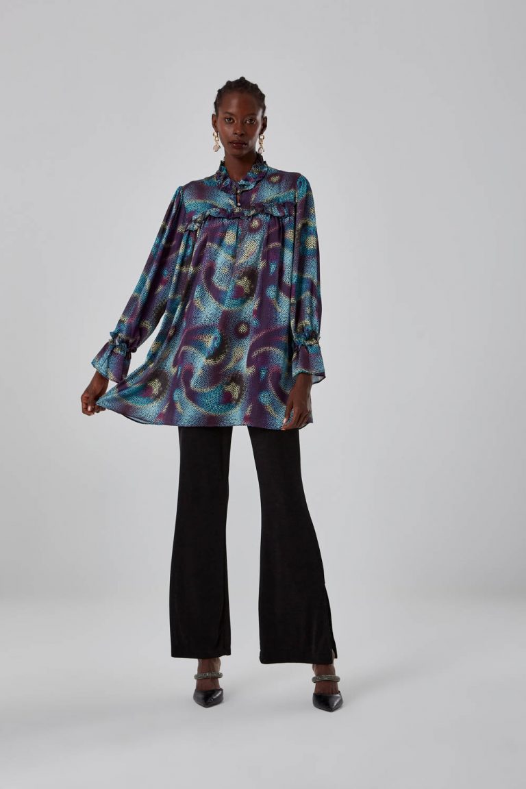 Mizalle Fırfırlı Yakalı Mavi Desenli Tunik - Mizalle