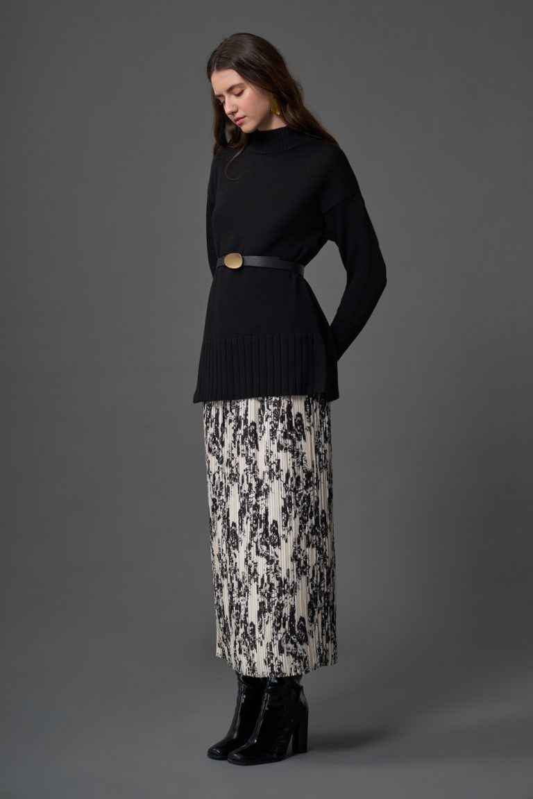 Mizalle Full İnce Piliseli Bej Desenli Uzun Etek - Mizalle