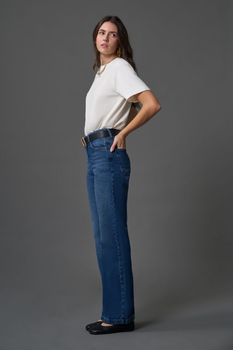 Mizalle Dar Kalıp Geniş Paça Koyu Mavi Denim Pantolon - Mizalle