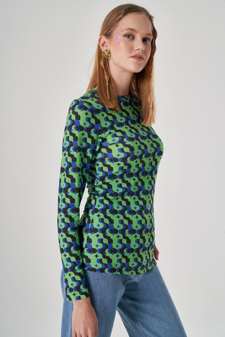 Mizalle Yeşil Grafik Baskı Yuvarlak Yaka Uzun Kollu Bluz - Mizalle