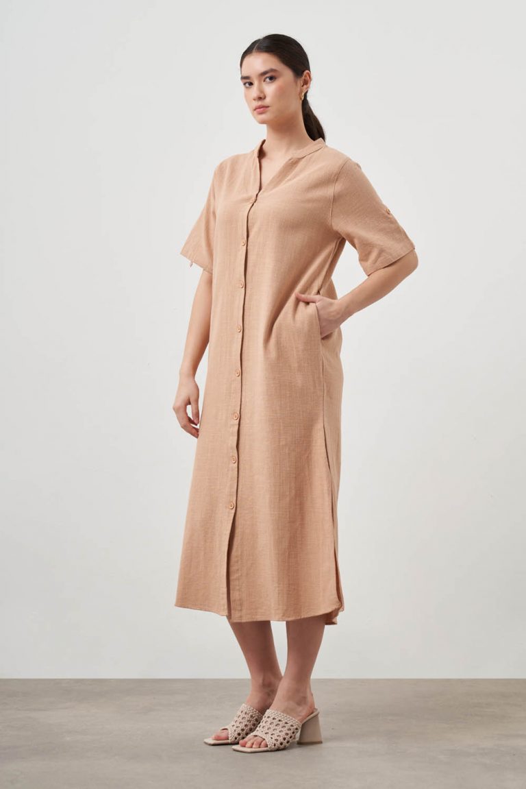 Mizalle Hakim Yaka Keten Görünümlü Camel Kısa Kollu Uzun Yazlık Elbise - Mizalle
